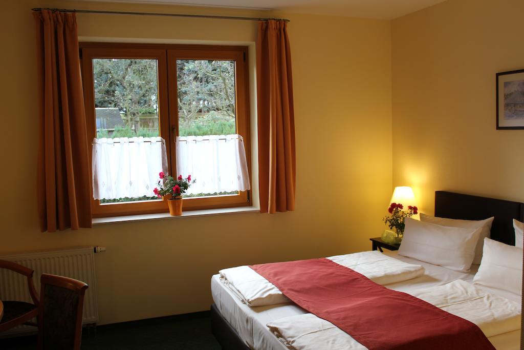 Landhotel Δρέσδη Εξωτερικό φωτογραφία