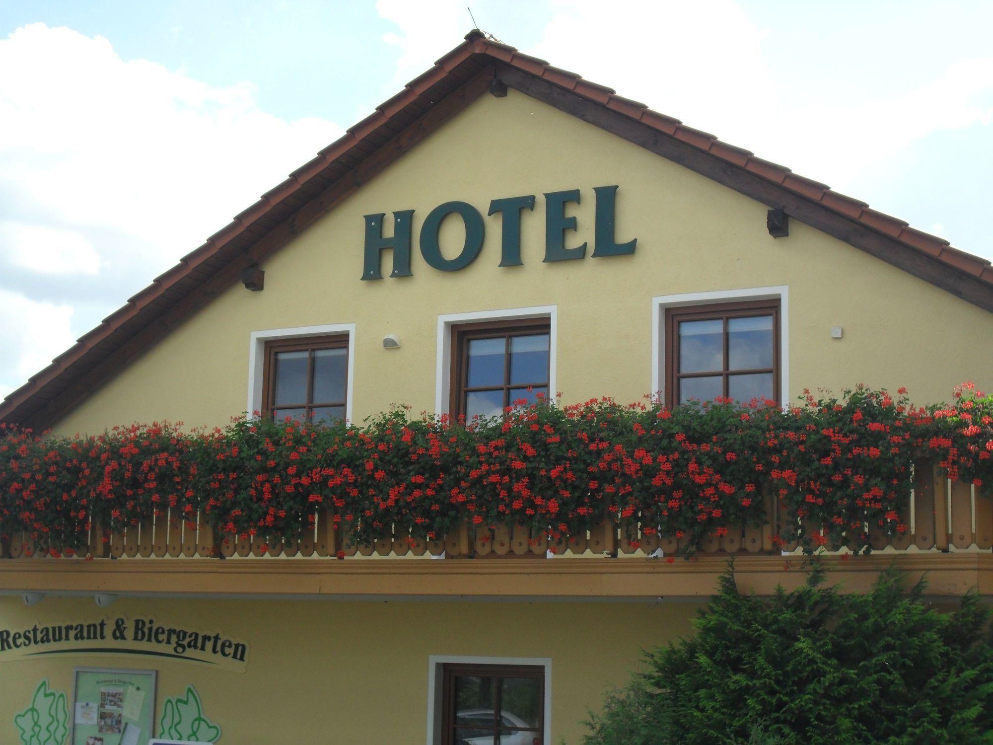 Landhotel Δρέσδη Εξωτερικό φωτογραφία