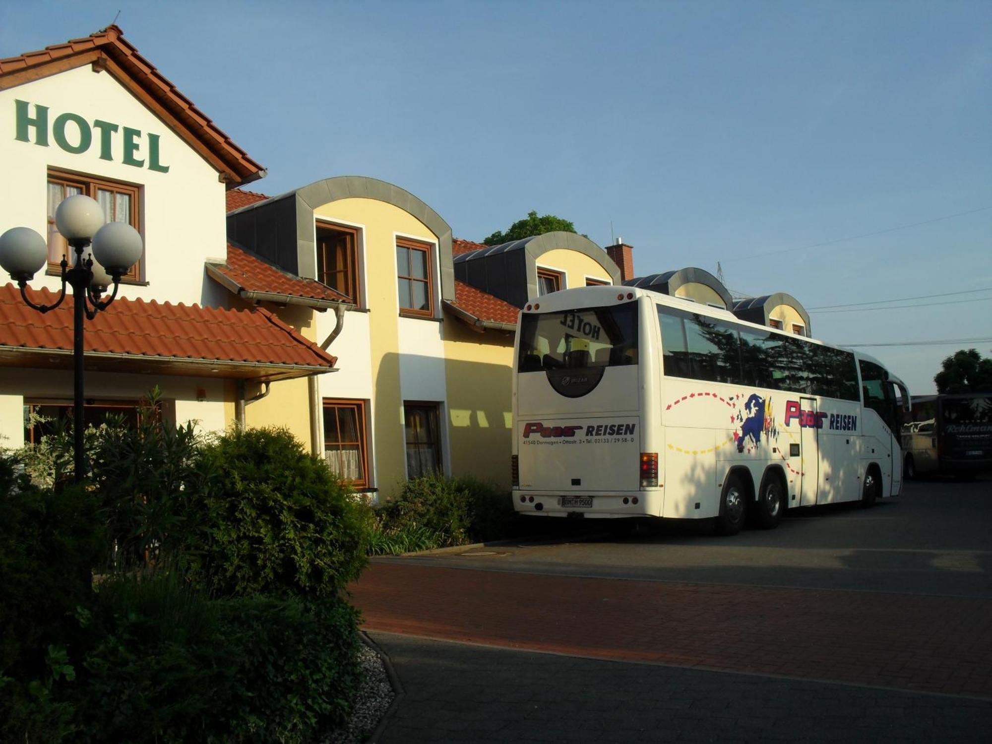 Landhotel Δρέσδη Εξωτερικό φωτογραφία